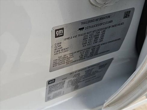 Used 2023 GMC Sierra 1500 Elevation image 23