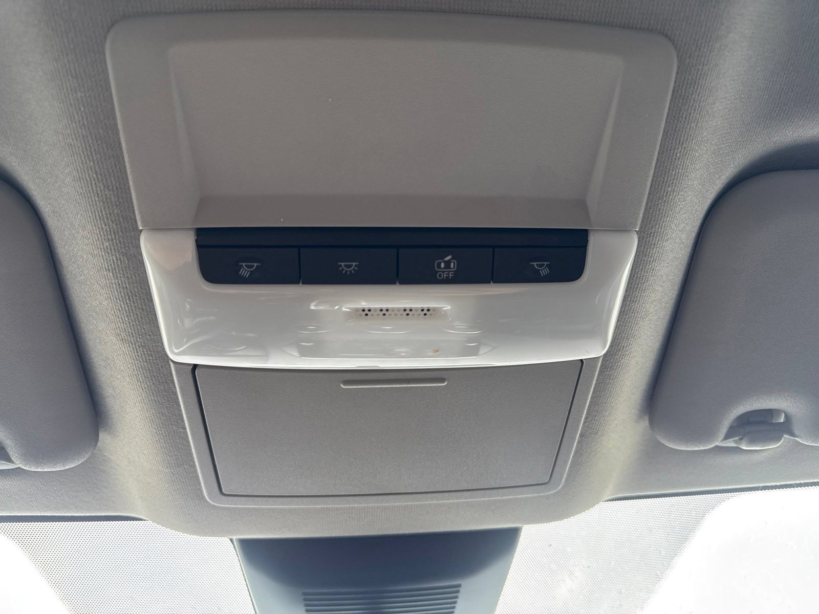 Certified 2024 Nissan Sentra SR FWD image 25