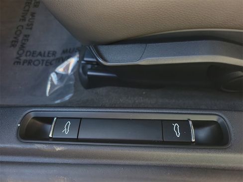 Certified 2023 Porsche 718 Boxster image 27