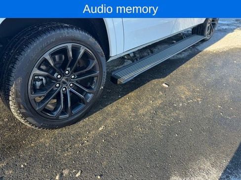 Used 2024 Jeep Grand Wagoneer L Series II w/ Quick Order Packagew 28T image 13