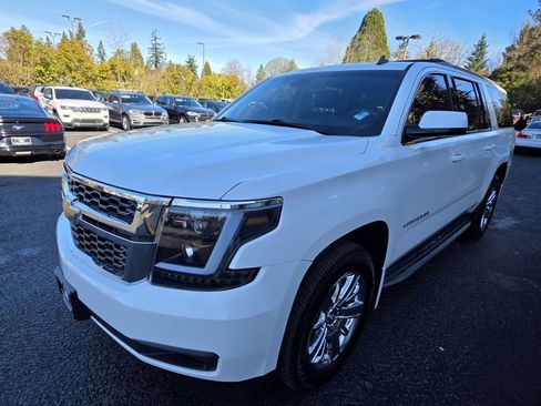 Used 2015 Chevrolet Suburban LT w/ Max Trailering Package image 3