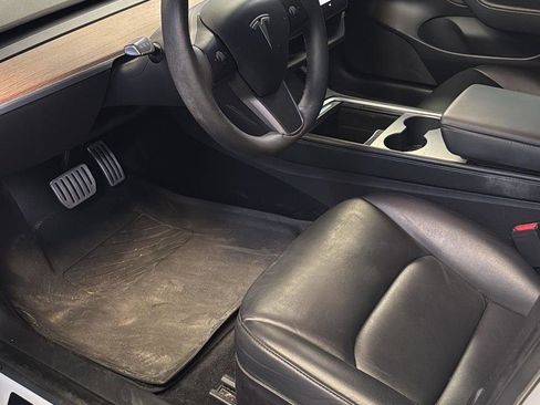 Used 2022 Tesla Model 3 Performance AWD/4WD image 9