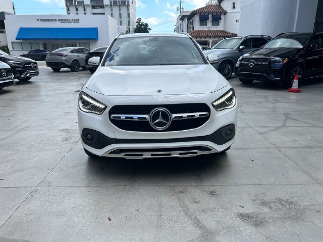 Used 2023 Mercedes-Benz GLA 250 4MATIC image 2