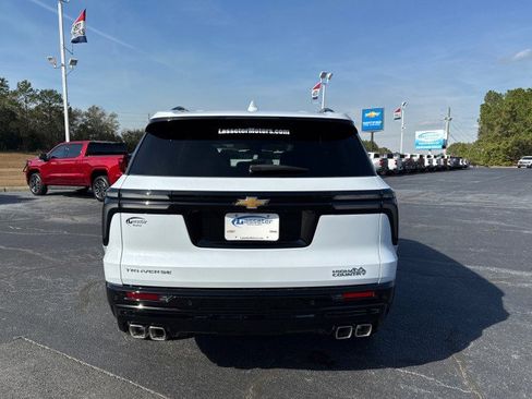 New 2026 Chevrolet Traverse High Country image 4