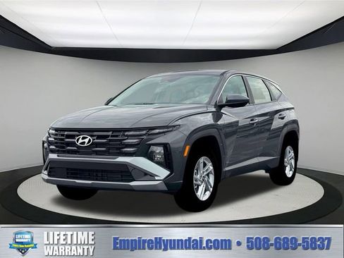 New 2026 Hyundai Tucson SE image 1