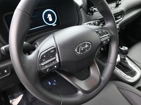 Certified 2022 Hyundai Kona Limited image 33
