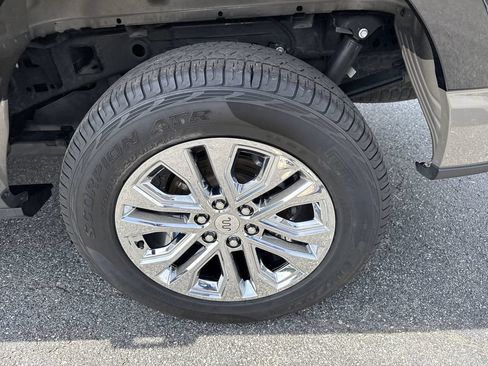 Used 2025 Ford F150 King Ranch AWD/4WD image 18