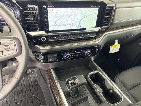 New 2025 GMC Sierra 1500 Elevation w/ Elevation Premium Package image 28