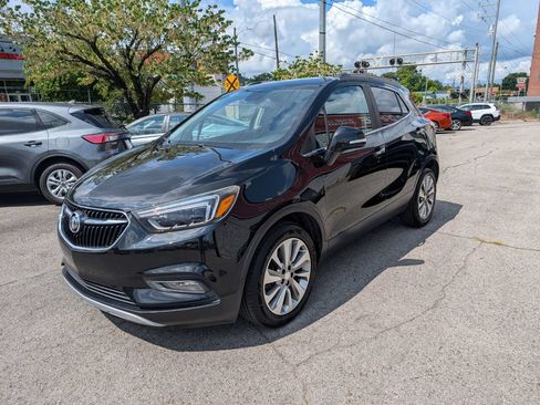 Used 2017 Buick Encore Essence FWD image 3
