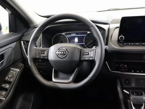 New 2026 Nissan Rogue SV AWD/4WD image 14
