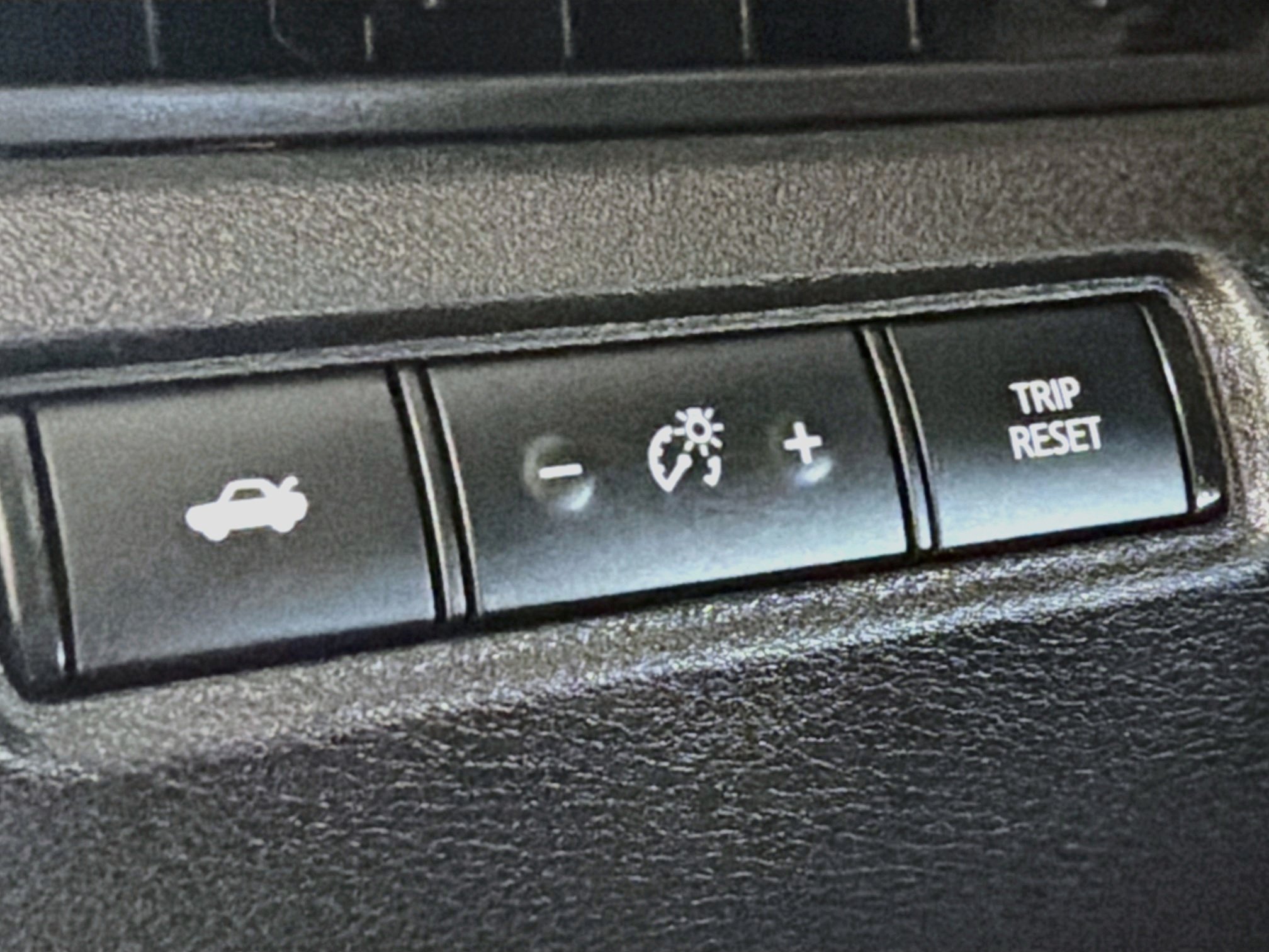 Used 2023 Nissan Altima 2.5 SV FWD image 16