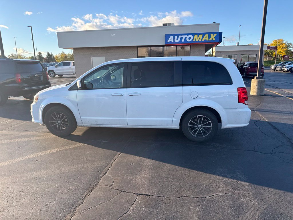 Used 2018 Dodge Grand Caravan SE FWD image 4