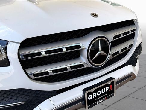 Used 2021 Mercedes-Benz GLS 450 4MATIC image 28