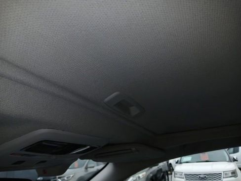 Used 2016 Subaru Forester 2.5i Limited image 38