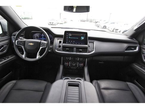 Used 2024 Chevrolet Tahoe LT w/ LT Signature Package RWD image 9