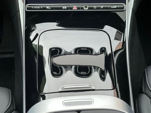 Certified 2025 Mercedes-Benz C 300 4MATIC Sedan image 21