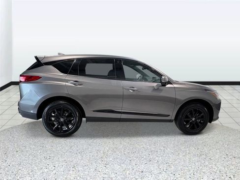 New 2026 Acura RDX SH-AWD image 2