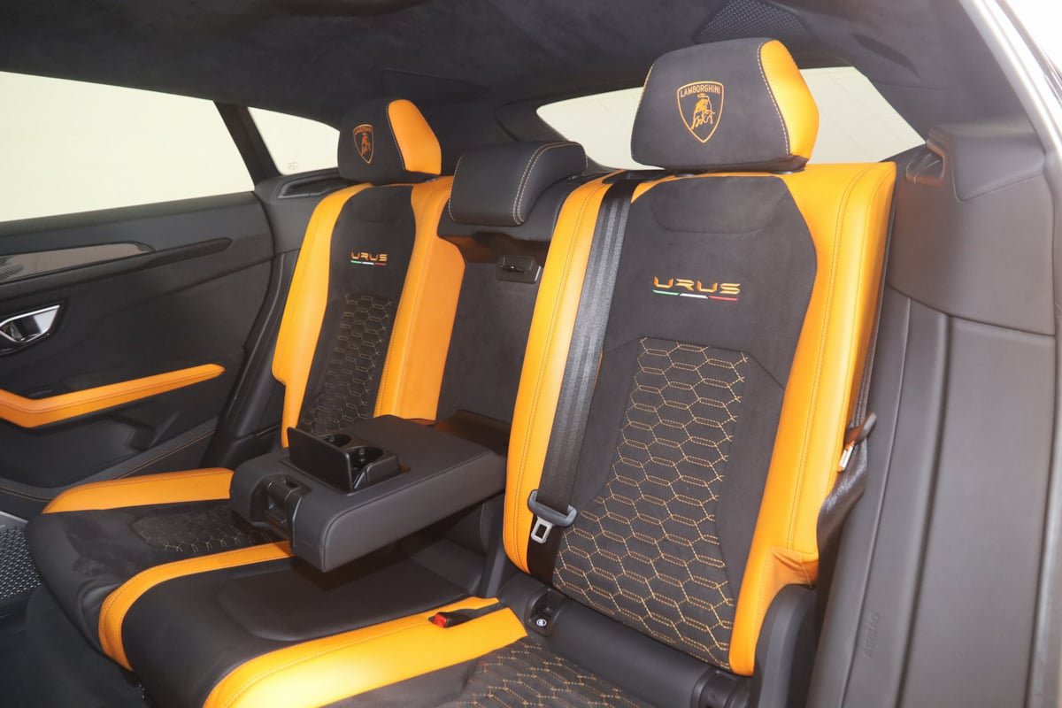 Used 2021 Lamborghini Urus AWD/4WD image 78
