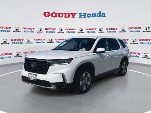 Certified 2023 Honda Pilot EX-L image 4
