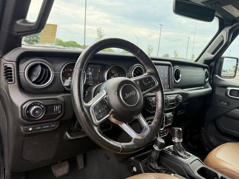 Used 2023 Jeep Wrangler Unlimited Sahara w/ Cold Weather Group AWD/4WD image 11
