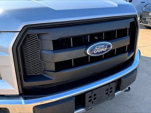 Used 2017 Ford F150 XL w/ Equipment Group 101A Mid AWD/4WD image 34