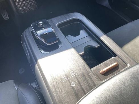 Certified 2023 Nissan Ariya FWD image 24