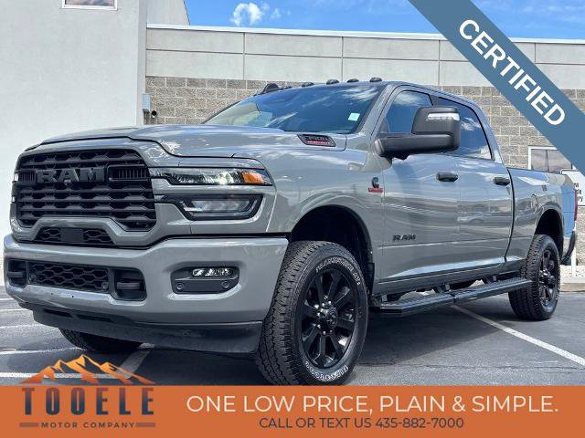 Used 2026 RAM 3500 Big Horn AWD/4WD image 1