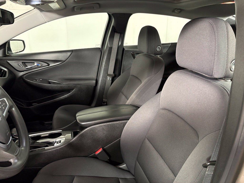 Certified 2023 Chevrolet Malibu LT FWD image 20