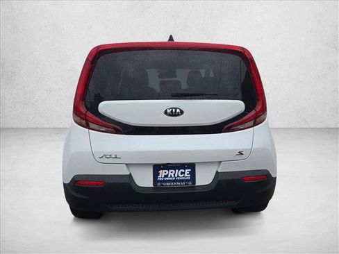Used 2021 Kia Soul S FWD image 7