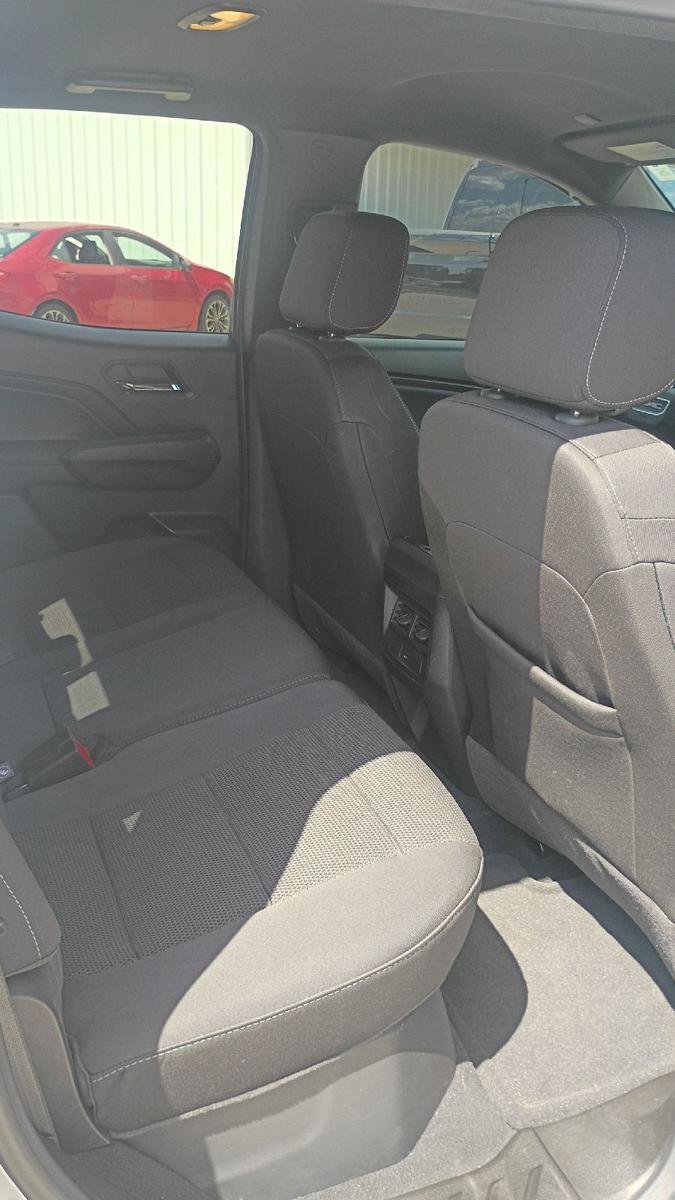 Used 2025 GMC Canyon Elevation RWD image 18