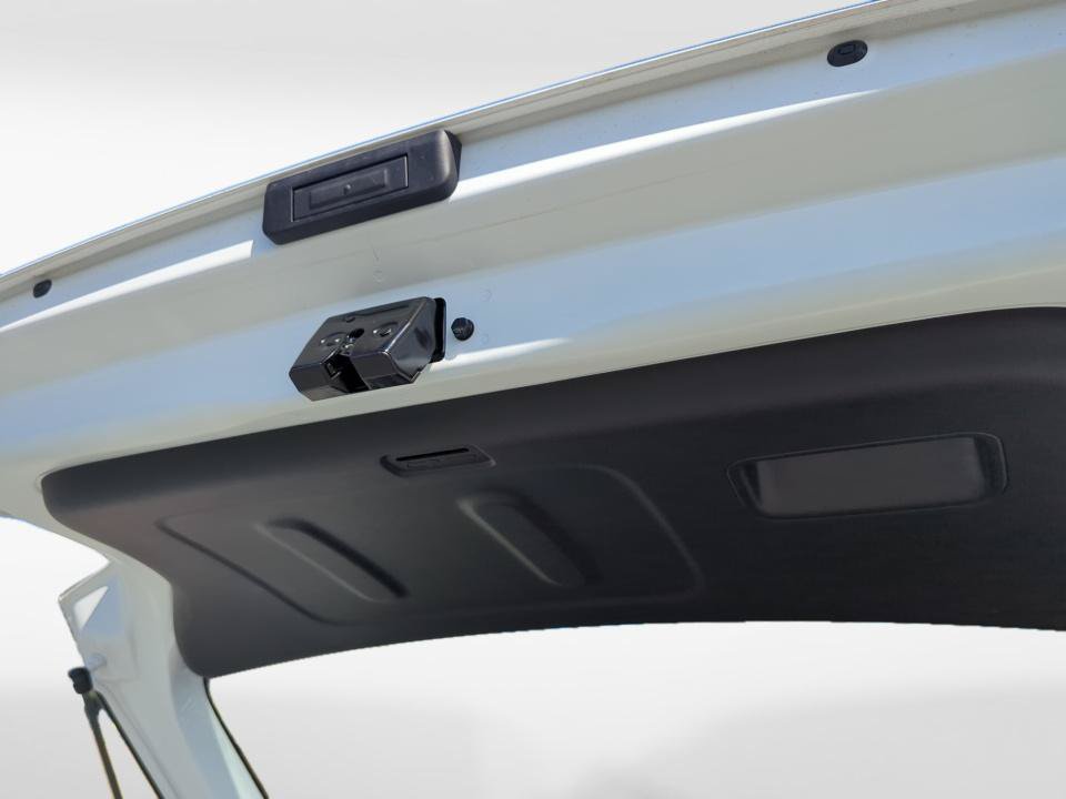 Certified 2026 Hyundai Venue SEL FWD image 21