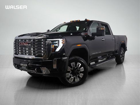 Used 2025 GMC Sierra 2500 Denali image 1