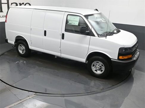 New 2025 Chevrolet Express 2500 w/ Driver Convenience Package image 16