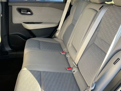 Certified 2023 Nissan Rogue SV AWD/4WD image 9