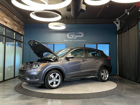 Used 2019 Honda HR-V LX image 24