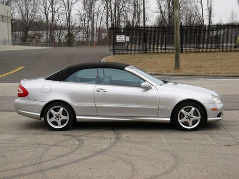 Used 2004 Mercedes-Benz CLK 500 Cabriolet image 9