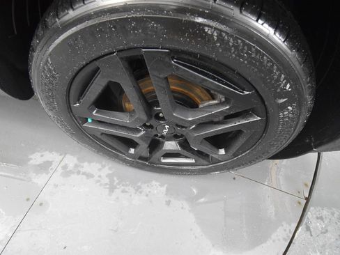 Used 2024 Kia Telluride SX Prestige X-Line image 9