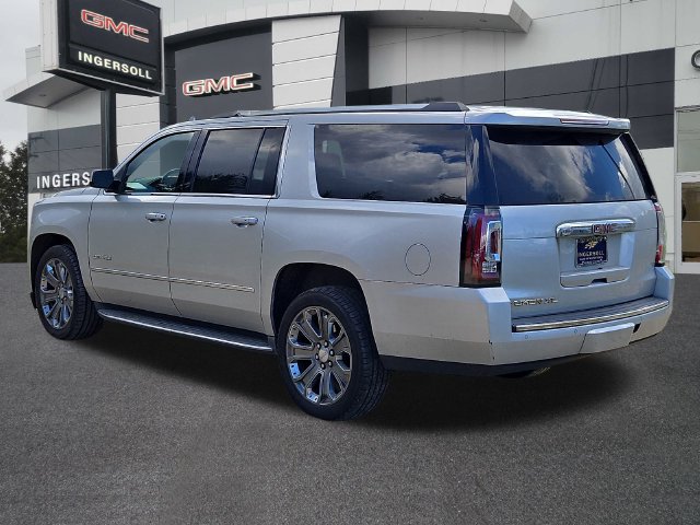 Used 2016 GMC Yukon XL Denali w/ Open Road Package AWD/4WD image 22