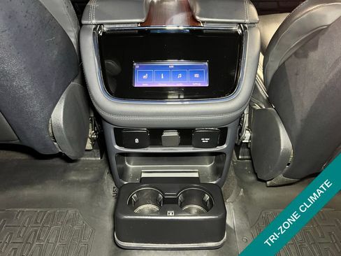 Used 2023 Lincoln Navigator Reserve AWD/4WD image 21