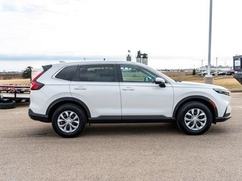 Used 2024 Honda CR-V LX image 7