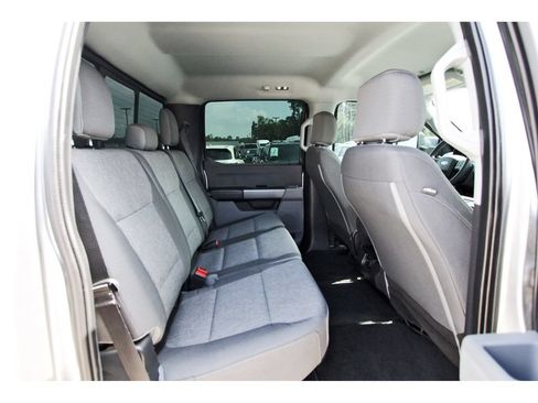 Certified 2024 Ford F250 XL w/ STX Appearance Package AWD/4WD image 10