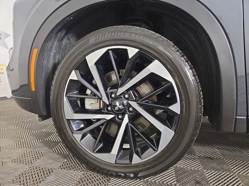 Used 2024 Mitsubishi Outlander SEL AWD/4WD image 32