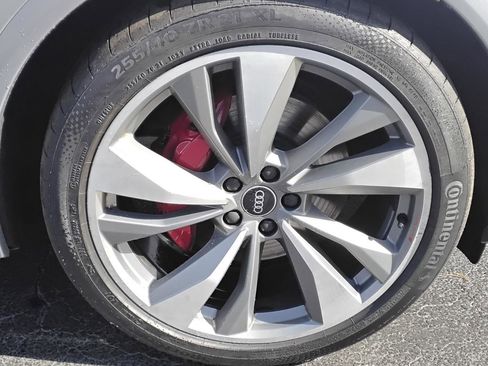 Used 2023 Audi SQ5 Premium Plus w/ Premium Plus Package image 14