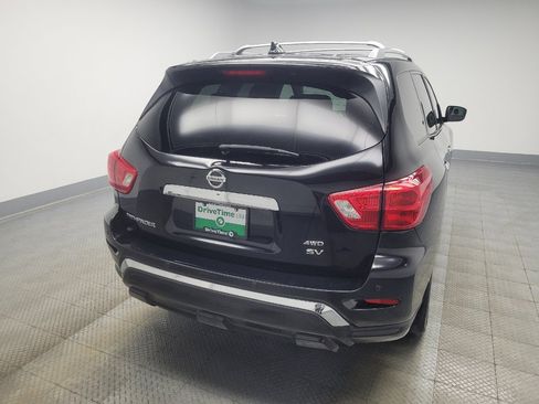 Used 2020 Nissan Pathfinder SV image 7