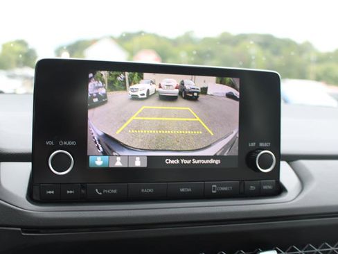 Used 2023 Honda Accord EX image 18