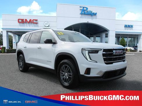 Used 2025 GMC Acadia Elevation FWD image 1