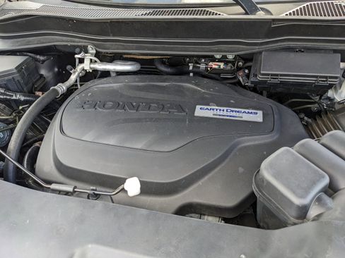 Used 2017 Honda Pilot Elite image 10