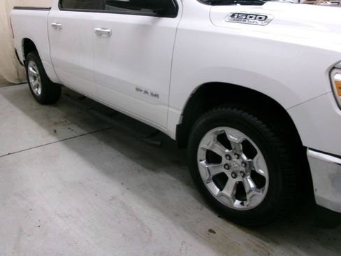 Used 2020 RAM 1500 Big Horn AWD/4WD image 15