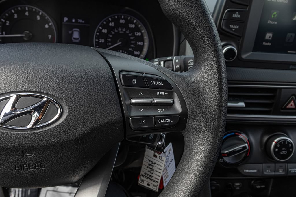 Used 2020 Hyundai Kona SE AWD/4WD image 24