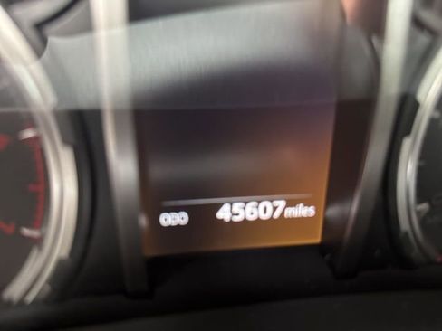 Used 2022 Toyota 4Runner Limited image 2